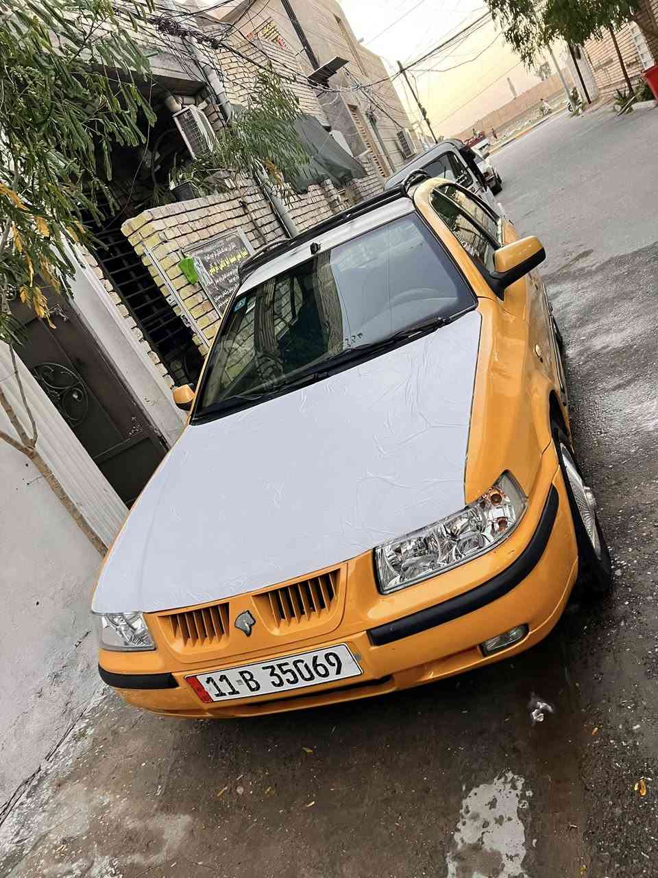 السلام عليكم سمند موديل ٢٠١١ رقم بغداد نكيلزي بسمي مصفره هيئه وغرامات جاهزه للعمل مكينه جديده متعوج ولفات كيرها مبي شي صدرها نضيف كشرها مابي صبغ فقط طخطخات بصيطه لسياره مال رزق مكانها بغداد الغزاليه السعر ٢٤ للاستفسار ***********
