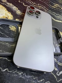 ايفون 16 برو ماكس ذكره 256 بطاريه 97 ماستر تتانيوم مكفول من شخط جديد ك...