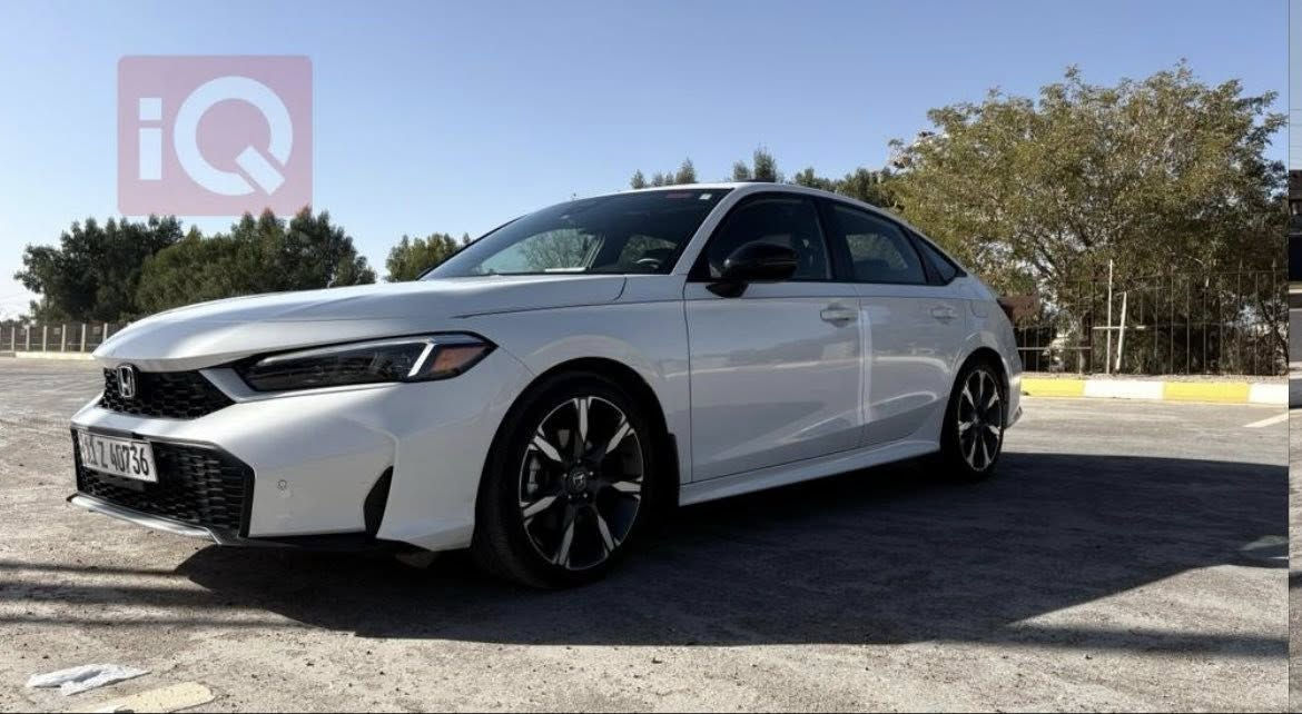 🚗 للبيع

هوندا سيفيك تورينك 2025Honda Civic Touring 

🌍 الأنبار الفلوجه 

•   🛣️  المسافة المقطوعة    -   35677 كيلو متر 

------------------------------------------------------------ 

💰 السعر:  175$

✅ المواصفات :

📅 الموديل: 2025

⚙️ المحرك: 2000 سي سي

📏 الممشى: 35677 كيلو متر 

🌍 الوارد: كندي 

🛠 الضرر: جاملغ الخلفي معدل باب مبدل نفس ألون 

🎯 الويل: 18 إنش

• أعلى فئة (فول مواصفات)

• ناقل حركة أوتوماتيك

• شاشة لمس كبيرة مع Apple CarPlay & Android Auto

• كاميرات وحساسات

• مثبت سرعة متكيف

• رادار تحديد مسار

• مانع تصادم

• مقاعد جلد

• مقاعد كهرباء

• تشغيل بصمة

• إضاءة LED أمامية وخلفية

• مكيف أوتوماتيك

• جنوط 18 إنش

• صرفية وقود ممتازة

•كشنات 4تدفئه 

•فتحه سقف 
           

•الرقم ***********

#للبيع #سيارات_للبيع #سيارات #بغداد_
