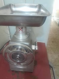 مثرامه حجم ٢٢السعر ٢٥٠ المكان  الشعب موجود واتساب ٠٧٧٠٨٠١٠٢٤٦