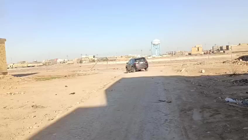 الموقع حي بابل الزراعي قرب التانكي 
الاستفسار الاتصال (***********)
او مراجعه مكتب العويسي للعقارات الكائن 
شارع البطاوي قرب عارضه المزاد
