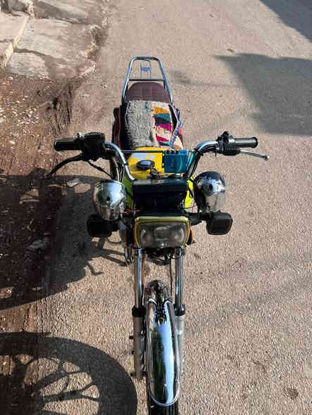 دراجة البيع موديل 24مكفوله كفاله عامه من كلشي مكينه 200 دراجة خير من الله اوراق كامله السعر 650وبيه مجال مكاني الخاص هبهب رقم ‏‪***********‬‏
