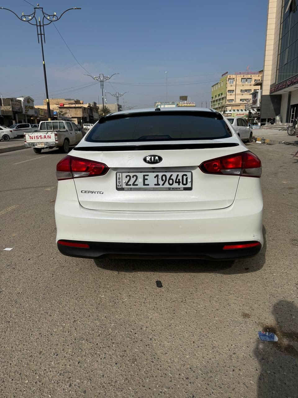 سلام وعليكم
كيا سيراتو لبيع 
موديل 18 سياره جديده ومال بيت
مكفوله من صبغ وبارد سياره بلحقيقه احلى من لصور سياره تخم تاير جديد صدر كله جديد سياره من نصبتها مبينه رقمها اربيل اب اسمي شرط لتحوليه ولغرمات 

اي ستفسار اتصل عل رقم خاص مغلق

0771 045 1133
