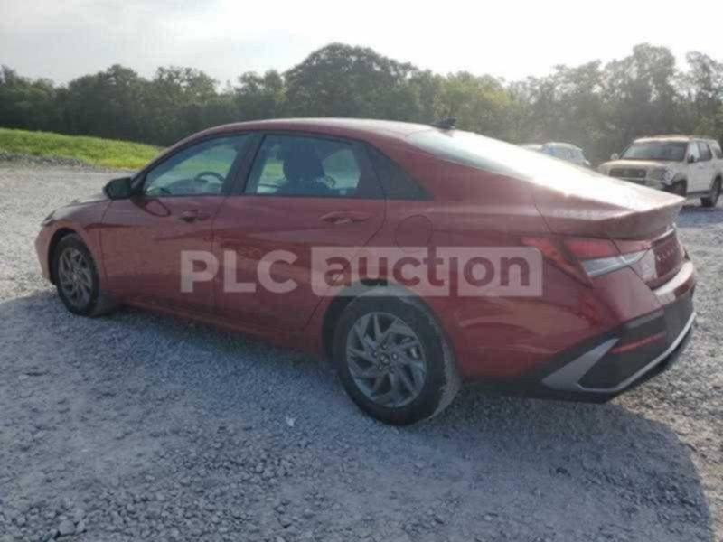 السلام عليكم النترا للبيع 2024 سياره جديده بغداد وباسمي بيها بس الدوسه ولا صور حادثه ماشي 35 كيلو 168‭

‭٠٧٨١ ٧٣٩ ١٦٦٢‬
