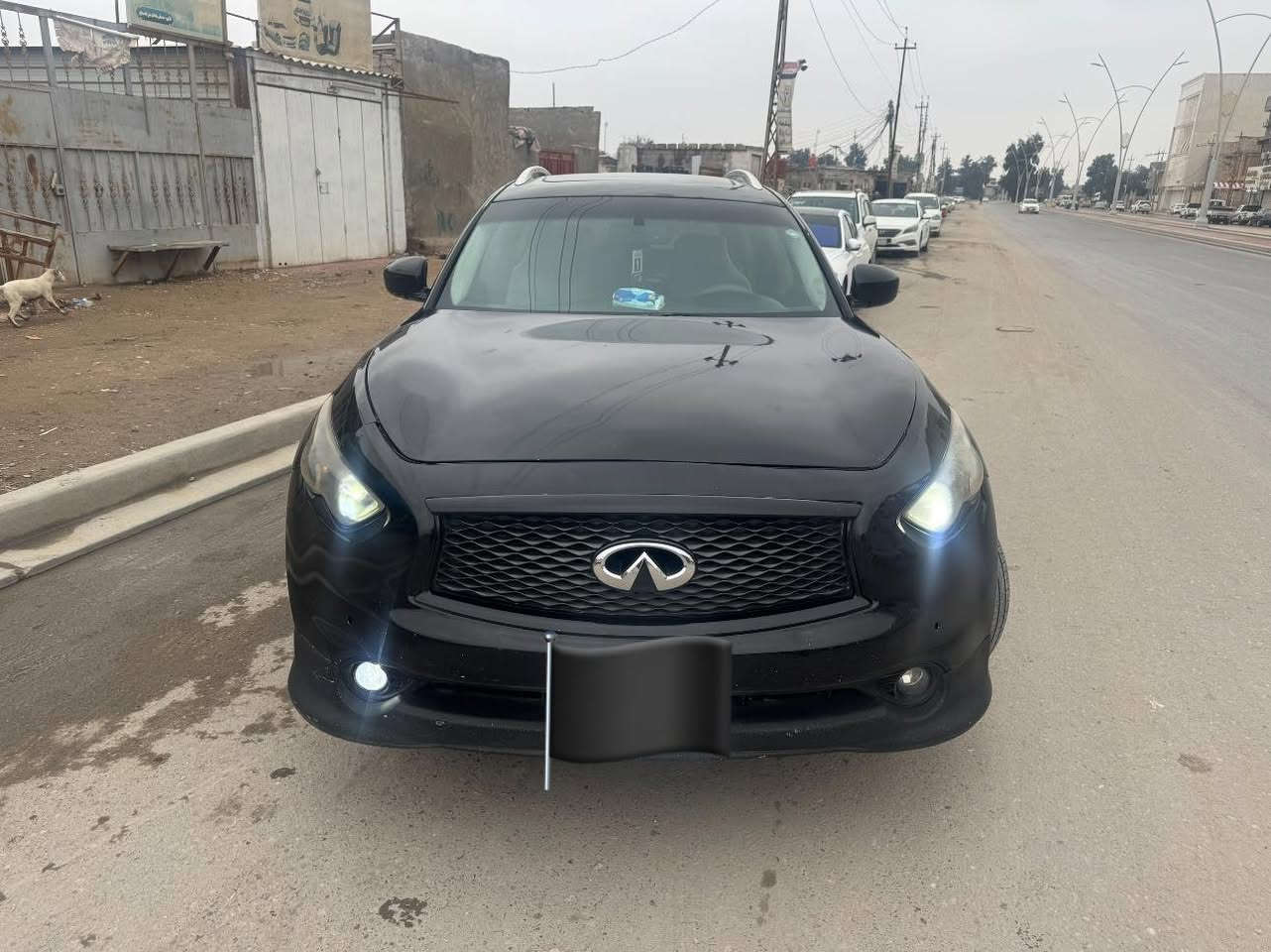 سياره نيسان انفنتي فئة FX35 مديل 2009 اسود 
مكفوله من الضربه القويه والكلبه والكص والخياس والعيب الشرعي مكينة جديده وكلش نظيفه  وكير نظيف 
سياره فول مواصفات 1/1
مكينه 6سلندر 3500
5راكب
كشنات جلد 
كشنات كهربائي تدفئه وتبريد كشن 
تحكم ستيرن 
كاميرا مرايات جانبيه تحكم الكتروني 
ويل كب 
فتحه  تنته بلقماره 
تحكم ستيرن + مثبت سرعة
لايت زنون 
حداديه وميزانيه  جديده 100%
مشط ستيرن جديد
ستيرن كهرباء مع خزن وضعية السائق
فلاتر شوته جديد 
سنتر لوك 
بلوجكترات 
دواخل اسود ملكي وبيها نشره دشبول
راديتر جديد مع ماء اصلي 
تدفئه وتبريد شغال بيها فقط رشات صبغ كلير انا ابيع حزام 
وضربه خفيفه بالبجم مبدل دعاميه جديده وعرضانيه 
سياره نظيفه وجاهزه شغل واطلع 
وقبل كم يوم مسويلها ادامه كامله من الدعاميه للدعاميه وقطع الغيار بيها ضمان جاهزه اي نقص مابيها
رقم دولي اربيل بأسمي  جديد وهزه جديده 
السعر. 128 والشراي يدلل 

***********
