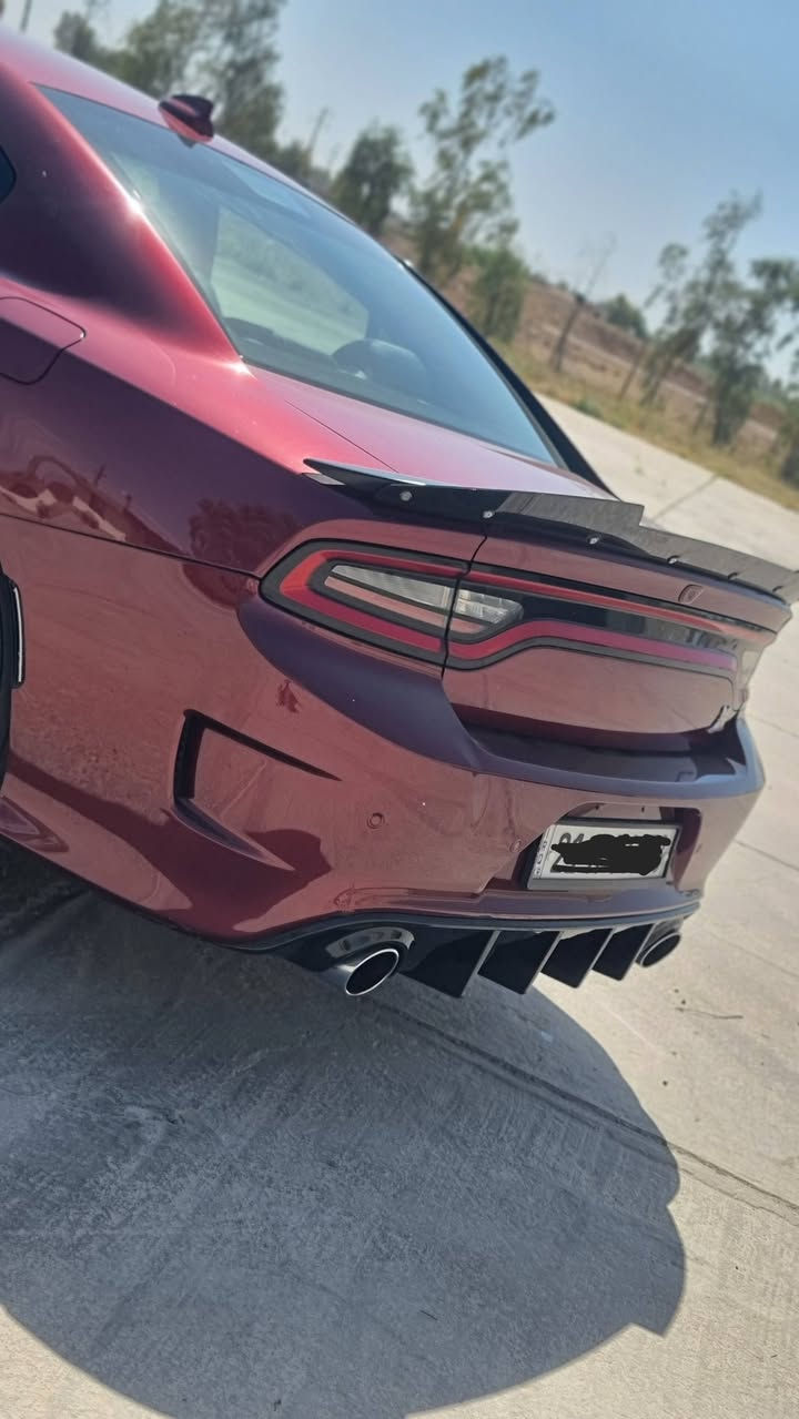 للبيع دوج جارجر سكات باك 2020 V8 / 6400 ماشية 51.000 ميل حادثها فقط الدعامية بدون ايرباك و بقية كشر السيارة كفالة لابارد ولا تعديل و بدون قطرة صبغ كير مكينة ستوك على بلاد ما ملعوب بيها و كفالة كير و المكينة لا داخل دراكات ولا استعراضات مستوردها على ايدي ٢٠٢٢/١٠ مواصفاتها واضحة شاشة جبيرة و كشن هيتر و ستيرن هيتر شفتات ستيرن و غيرها مزروع عليها لايت دبل عدسة و زينون يم شاهين لايت بكركوك معروفة و مسويلها دوشمة كاملة باربيل يم صباح سبورت  و مخليلها كامل كماليات و مخليلها خلفيات ام الريمونت شايل الكارت مالتها و امرجع الوسطانيات البلادية علمود الهزة  و الكارت باقي اي وكت تريدها ترجعها اللي يحب الطرب اقل من شهر سويت كامل الحدادية للي بي عيب و للي مابي عيب غيرتها  صارف عليها و مهتم بيها هواي و كلشي واضح بالصور مرفق وياها صور الحادث مطلوب 245$ و بيها مجال العنوان كركوك


**إذا كنت صاحب هذا الإعلان وتريد حذفه لأي سبب، رجاءا أرسل رسالة إلى الدعم الفني**