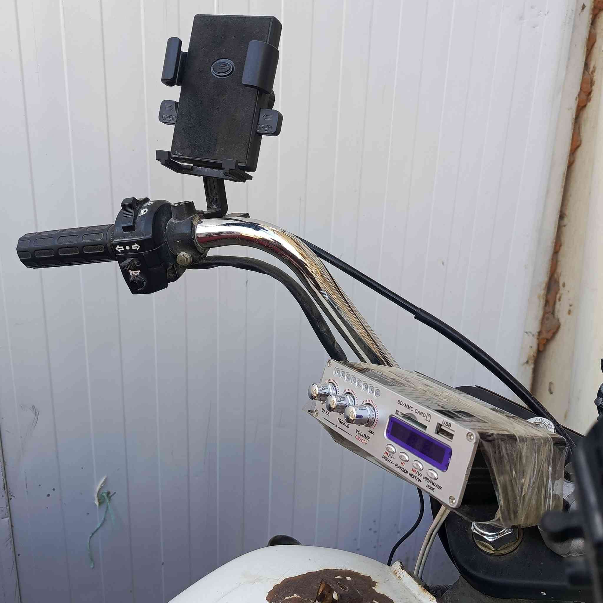 للبيع شرط تجي تشغل وتفحص كامل هوه وأغراضه  دمام ومبيثري وستان وتحويلات شراي يدلل ***********
