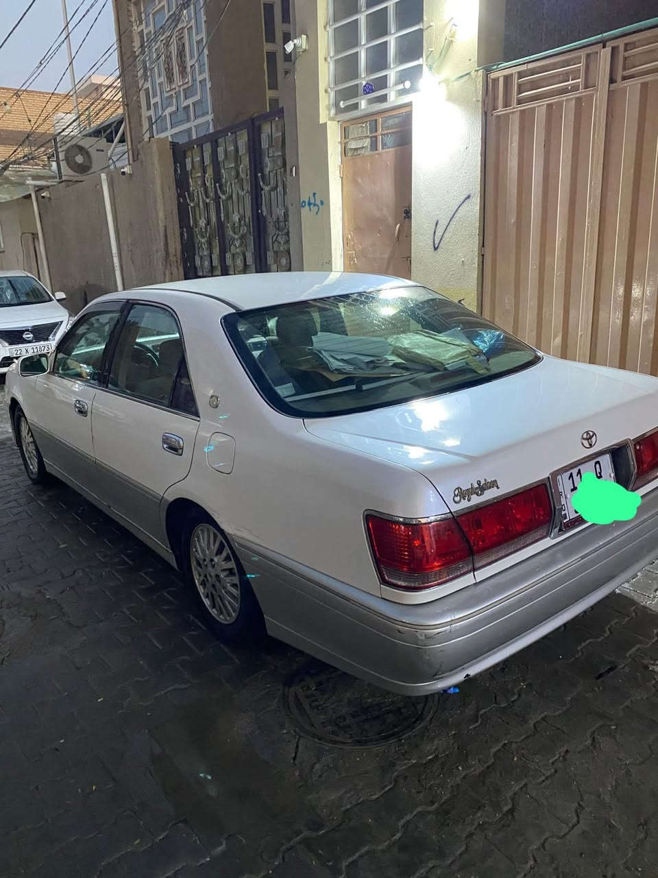 السلام عليكم ملكه موديل 2000 اربع دكم شاصي 75 رقم انكليزي اربع كشنات كهربائي ثلاجه تبريد خلفي سعر 165
الاتصال على الرقم ***********
