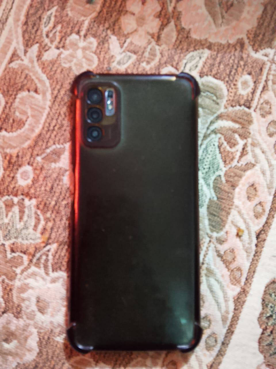 سلام عليكم
جهاز ريدمي نوت 10 فايف جي ذاكره 128 
بطارية 5000
ببجي 60 فريم 
نضافه 90 ٪
مراوس او بيع سعره 210
مستبدل فقط شاشه 
رقمي فقط واتساب ***********
