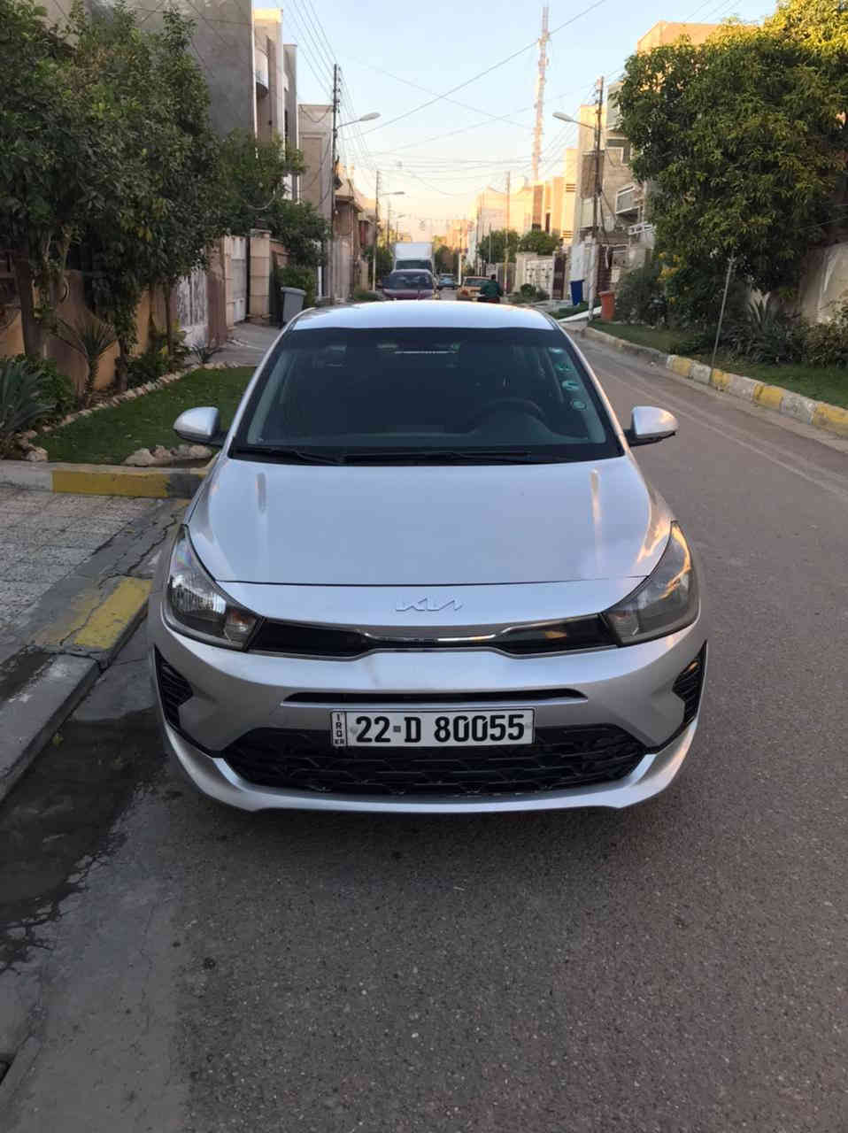 السلام وعليكم 
كيا ريو 
موديل 2022
السياره بيه قطعتين صبغ باب وجاملغ 
محرك 1600دوش 
رقم أربيل شرط التحويل 
كير محرك كله بشرط 
ماشيه 70
مواصفات 
تحكم سترين 
اشاير مري 
مانع انزلاق 
سبورت 
العنوان بغداد 
الشراي يتصل ***********
السعر 119بيه مجال
