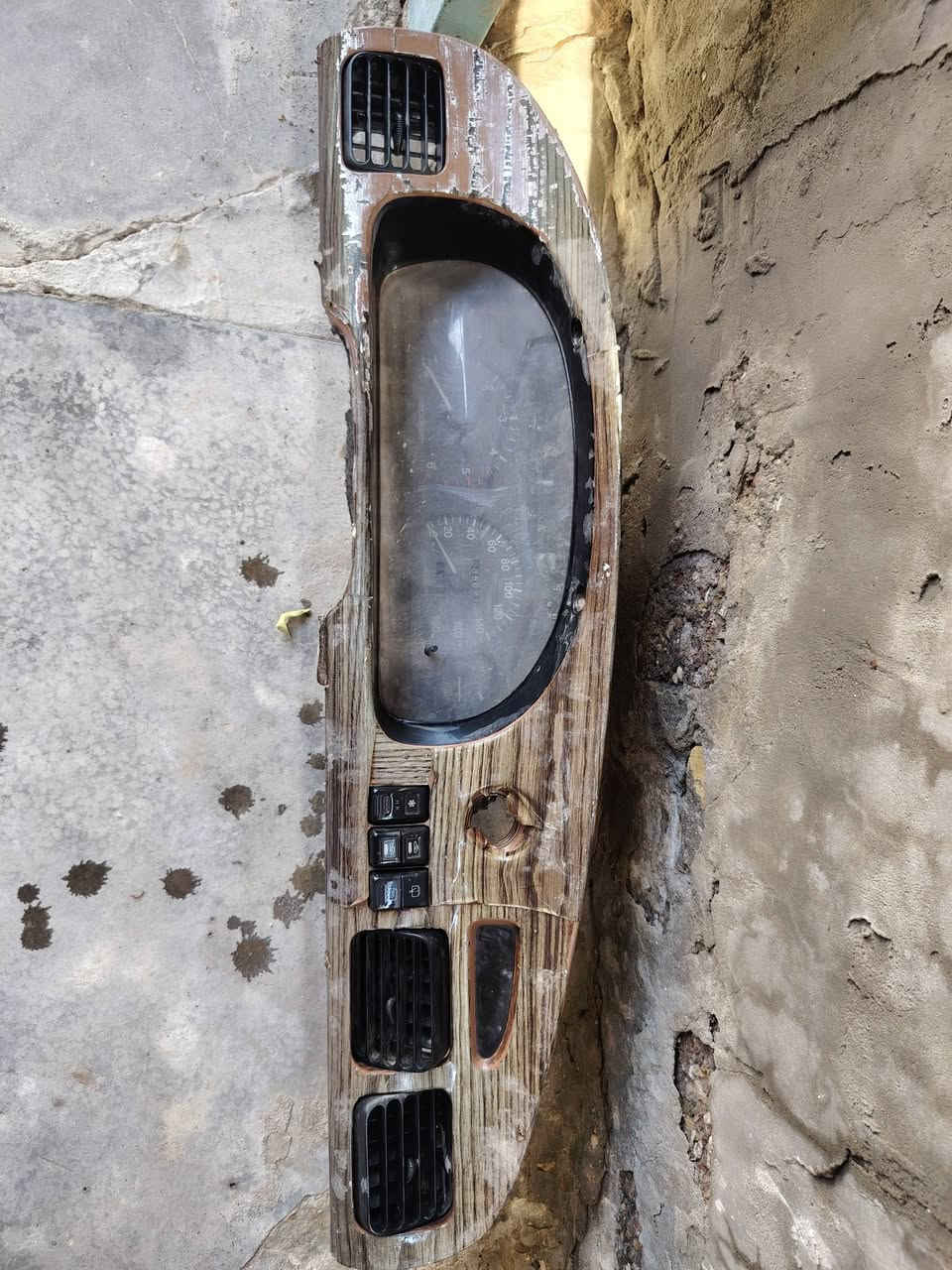 سلام عليكم شباب غراض بريجو للبيع
مكانهن بغداد النهروان للستفسار على رقم 
***********

