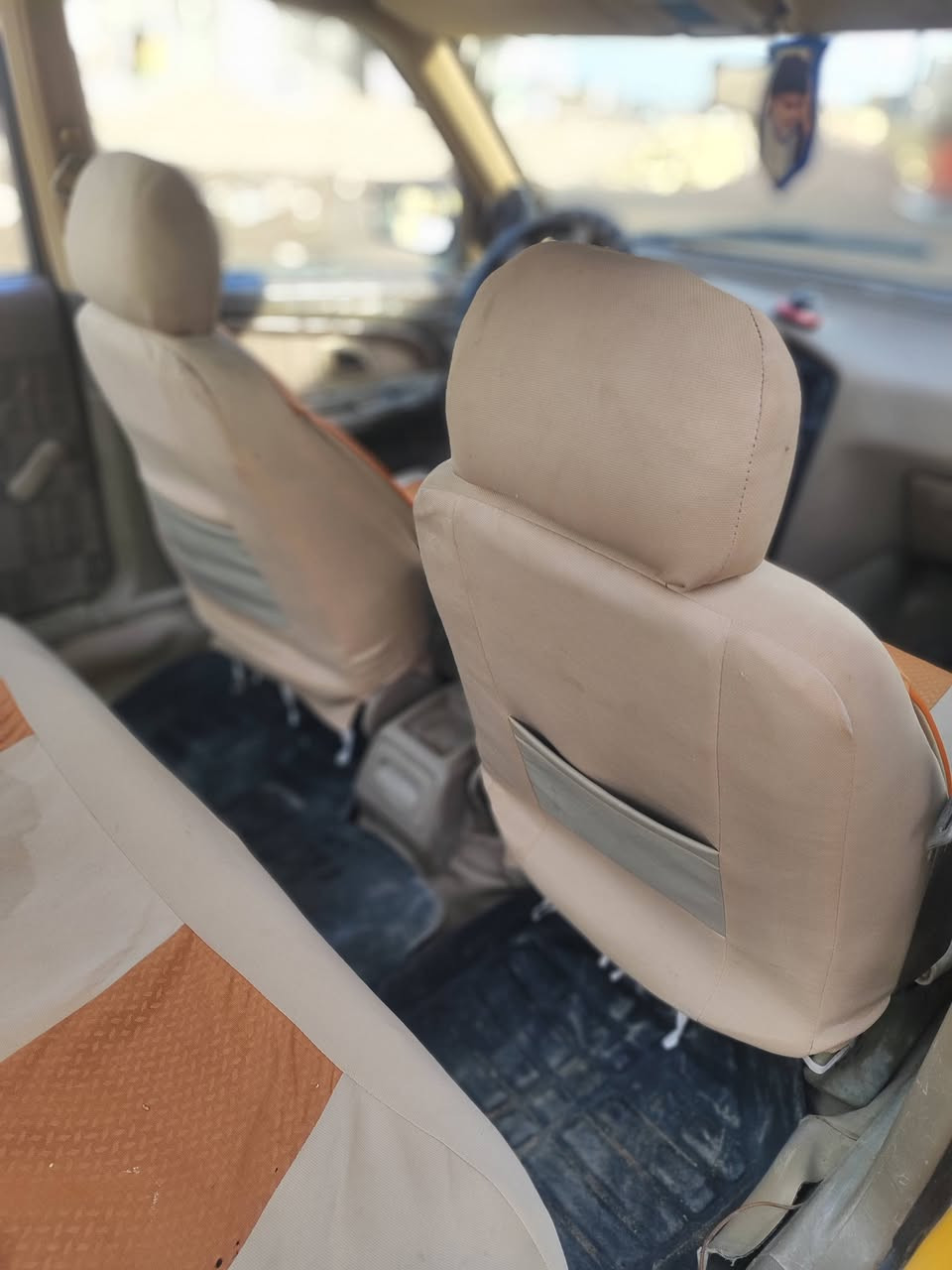 السلام عليكم
سياره بيجو 405مديل 15رقم بغداد باقيه بس استلام لوحات

كير محرك كفاله المحرك توني شاده جديد حداديه تخم تاير جدد كهربائيات كله شغاله تبريد تدفئه السياره مابيه نقص فقط الباور مال الستيرن يذب دهن ومابيه اي خياس عدا الدوس وجايبله قطعتين هم انطيهن وياه سعره 32وبيه مجال مكاني ناصرية مركز الخاص مفتوح وهذا رقمي ***********
