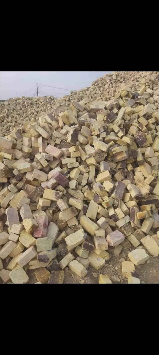 كسر للبيع بسعار مناسبه اغلبيته طابوك سالم وتليثي حمل فول توصيل العماره اقضيه ونواحي  ***********// *********** عمارة, ميسان
