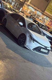 كورلا هايبرد موديل 25 ماشيه 6000 السعر 155 للاستفسار 07721902190
