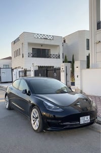 تسلا موديل 3 • ٢٠٢٢ • ١٠٥ الف