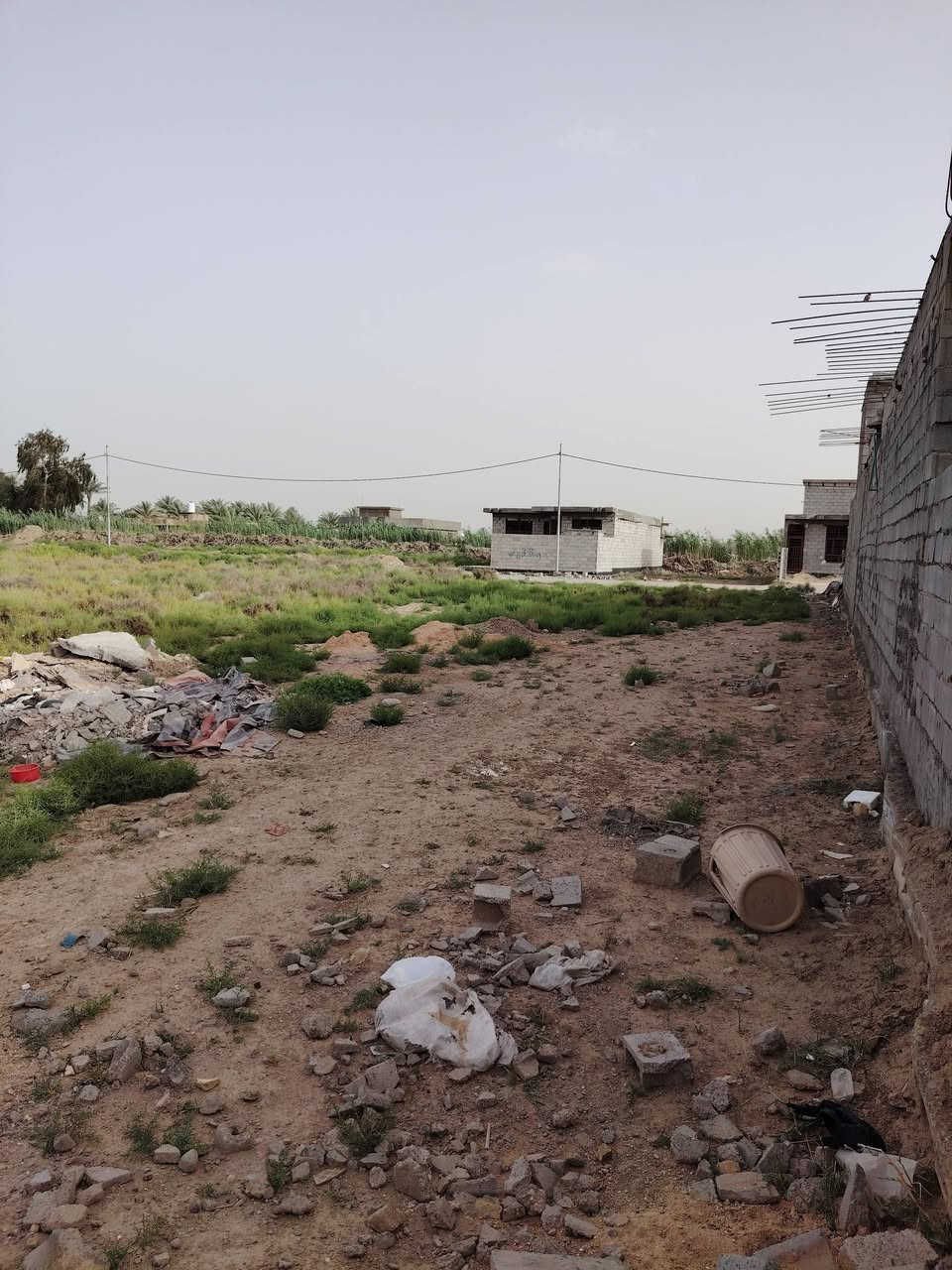 قطعه أرض ٢٠٠ متر بحي العدل مقابل محطه وقود عبيد السلطان السعر المطلوب ٢٠ مليون وبيها مجال قليل للاستفسار الاتصال على الرقم ***********
