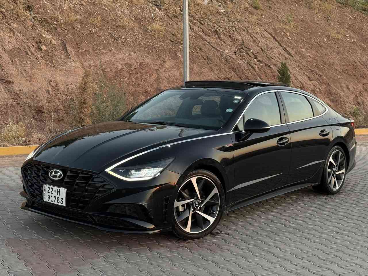 السلام عليكم…… للبيع 
سوناتا 2023  مرقم اربيل
الظرر سطحي. جاملغ خلفي.  + جاملغ امامي بدون واخل
بدون ايرباك بجم كبس / خلف كبس 
 ———————————————————————— 
السعر المطلوب ( 168 ) $ مجال بسيط

للاستفسار
*********** وتساب
***********
———————————————————————-
 • المحرك: 1.6تيربو
 •  ماشية 26الف فقط
كير محرك كهربائيات كفاله عامه برغي ممفتوح بيها
رقم هزه سنويه فحص جديد

المواصفات : لمتددد فول فول 1/1
 • …بانوراما… تشغيل بصمة … تشغيل عن بعد… بصمه ابواب …اشاير بل مري … رادار امامي … نقطه عمياء… رادار خلفي … حساسات امامي خلفي…
قياده ذاتيه … تحكمات ستيرن جهتين …شفتات ستيرن… كير دكمه ….هاند بريك بصمه … اوتو هولد مع توفق ذاتي …
 شاشه كبيره تدعم ابل كار بلي … كامره خلفيه دواره… 
سستم سماعات ماركت BOSS… انظمه قياده 4… كشنات جلد … تدفئه كشنات … كشن السايق كهربائي … ستيرن هيتر … لايتات ليد  … بكلايت ليد … لايتات عدسه … عالي ناصي زينون..صندوك بصمه  …صندوق ذكي …تبريدثلج …  تبريد بيانو منفصل ..ويل حجم 19 كروم
