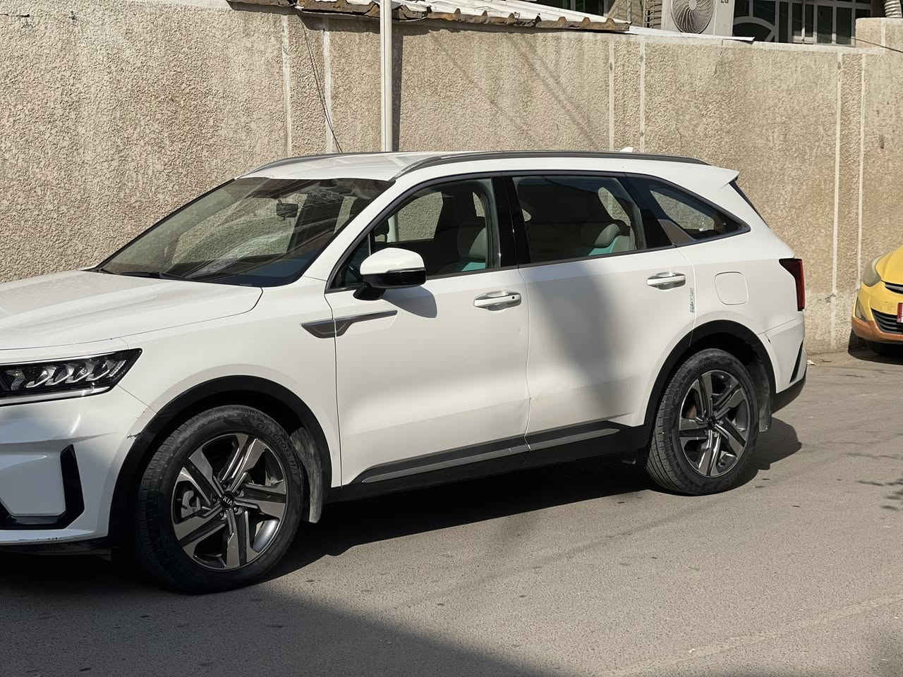 سلام عليكم
سورنتو خليجي موديل 2021
بيها مكانات بارد بدون تبديل بدون صبغ 
السونار موضح بل صور 
ماشية 97 الف 
السيارة مال بيت 
الاتصال *********** 
العنوان بغداد مدينة الصدر
