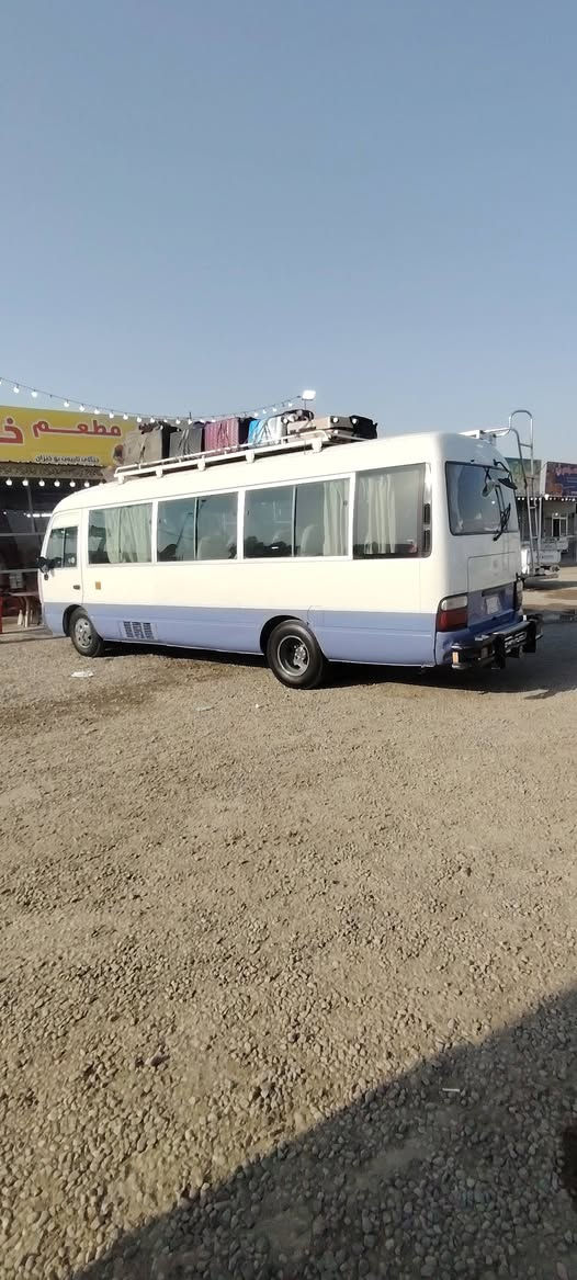 سلام عليكم من رخصة مدير الكروب كوستر موديل 2008 مكينه.كير.تبريدخيرمن الله مكينه مجفته جديد اكسل كفاله تخم تاير قلاب ستاركس السعر ٢٢٠ او بيها مجال حك الجيه للاتصال ***********
