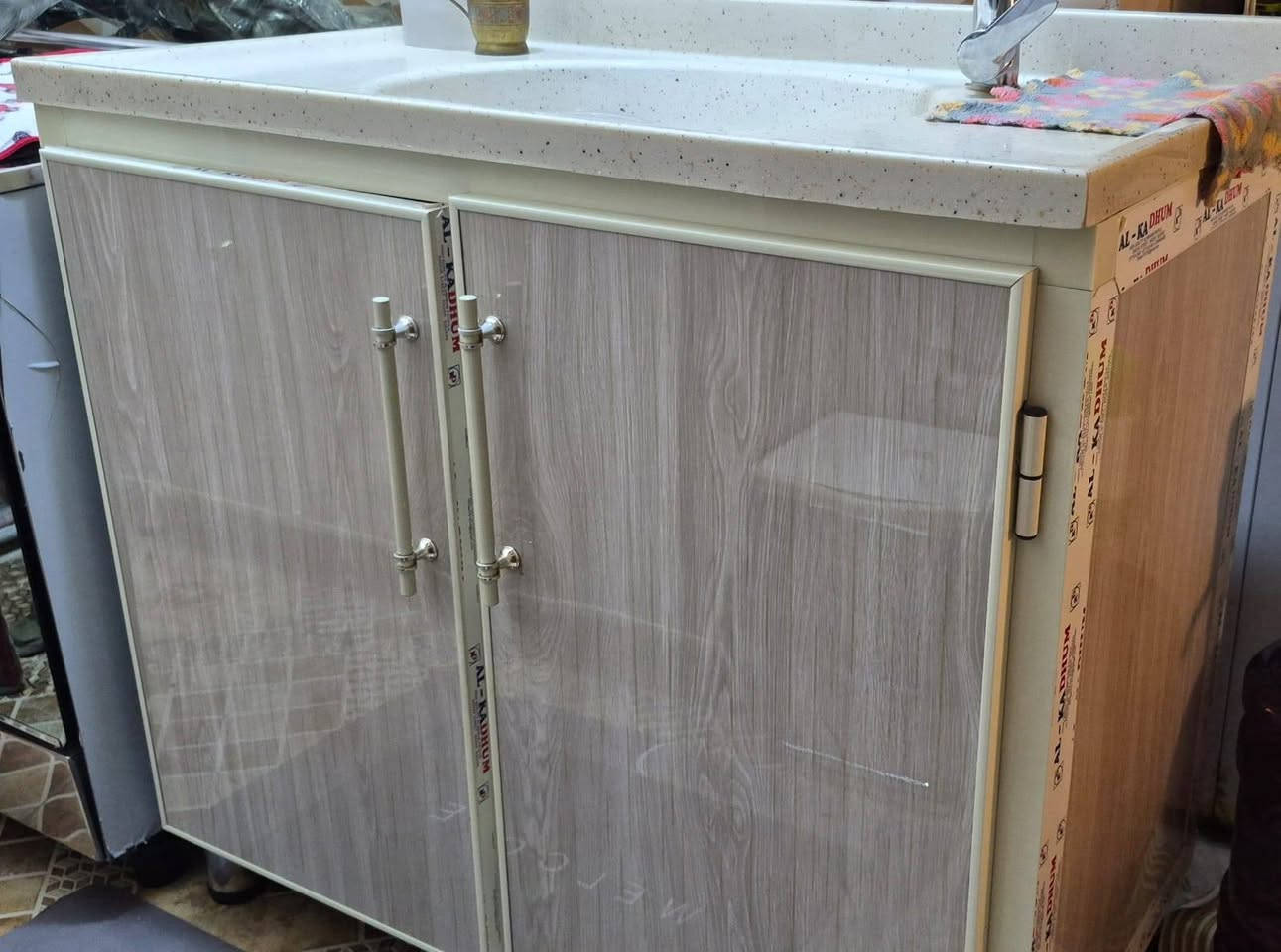 كاونتر  وسنك للبيع نظيف جدا شهداء البياع


**إذا كنت صاحب هذا الإعلان وتريد حذفه لأي سبب، رجاءا أرسل رسالة إلى الدعم الفني**