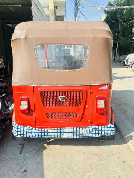 تكتك البيع 2021 شهر11اليوم24مكينة مكفولة شرط تكتك شرط من الوكيل الي مال جناي مو بياع شراي وبيهة تعديلات بصيطة***********
