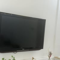 LG شاشە ٤٢ ١٤٠ هەزارو مەعمەلە ٠٧٧٠٢٤٢١٥٣٦