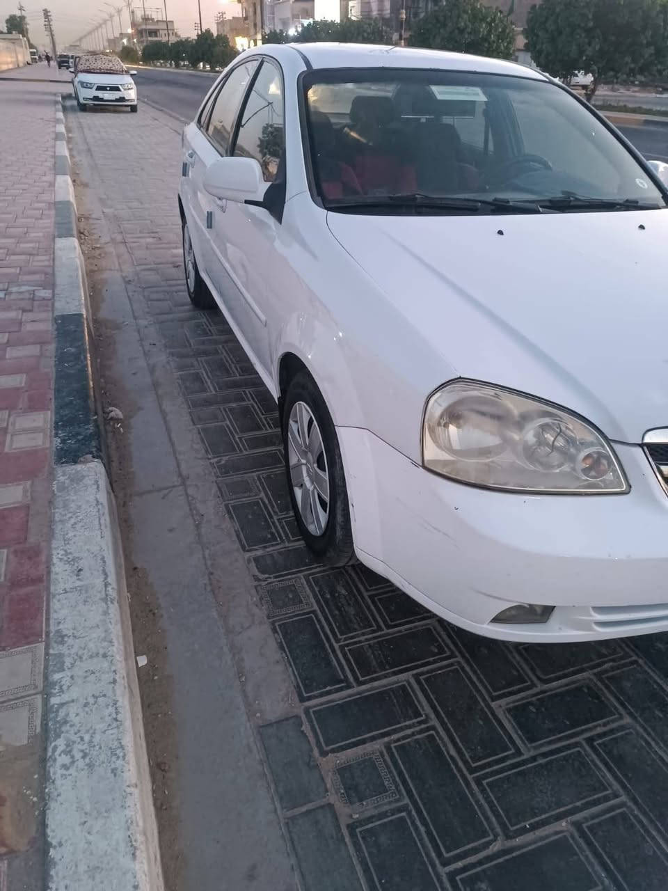 اوبتره موديل 10السياره مكفوله مكينه كير كله جديد تبريد ثلج 
حداديه جديده استوني امبدله تخم تاير جديد  مكان كربلاء 
السعر 75بيه مجال حك الجيه  علمن اني مكلف بنشر 
رقم صاحب السياره ***********
