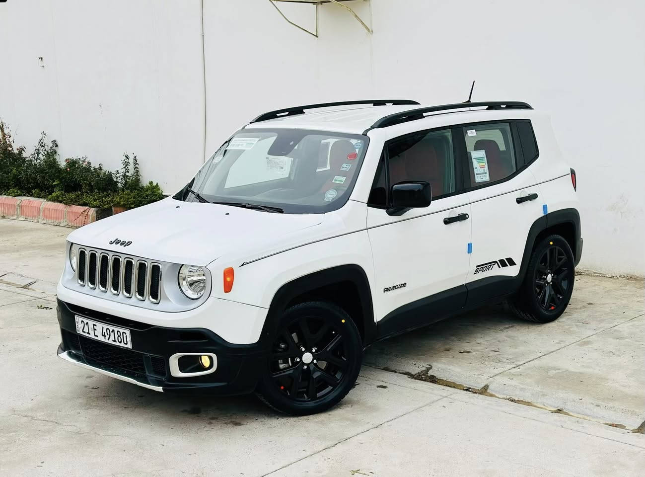 فایبر واتس ئاپ ( *********** ) 
جیب ڕینگیدا 2019 فول مواسفات مەكینە 2.4 مرغوب 
60 هەزار هەقیقی ڕۆشتوە بەناوی خۆمە ڕەقەمو سەنەوی 
هەتا 2028 تازەیە ناو سور بەسمەو شەغال گیچ ئەلكترۆنی 
شاشە گەورە ئۆتۆ ستۆپو ستارتو پارك تەبریدی دوو زۆن 
ناوی لاید زینۆن برێک بەسمەو كارەبای دەبڵ گیر 
تۆماتیكو عادی كامیڕا GPS سوكان فۆلیۆم تحدید سورعە 
دژەخلیسك ئاوینە هیتەرو ئۆتۆ و كارەبا 4تایەی تازە 
پارچەو نیویك بۆیاخ بێ ناوگرتن پشتو پیش كەپس 
گیرو مەكینەو تەبریدی بەشەرت 123 كەمیك مجال
