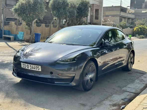 سلام عليكم 
تسلا مودل 3ستندر تك ماطور

 كفاله من الصبغ والضرر والبارد

داخله فقط بتقرير مياه امطار اكفله برغي ممفتوح بيهه وتاخذهه ع الفحص

سياره جديده بمعنه الكلمه بدون نقص

رقم بغداد بئسمي سنويه جديده

مكاني بغداد السيديه

السعر 158وبيه مجال للشراي

***********
