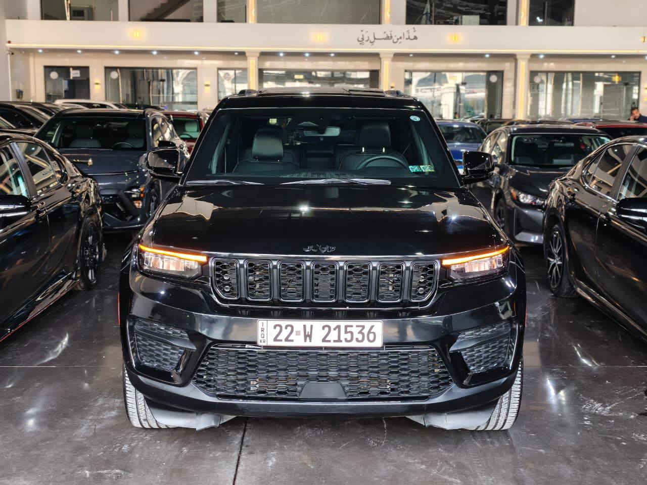 موديل : ٢٠٢٤
جيب گراند شیرۆکی بلاک توب 
ماشیە : ١٠،٠٠٠ میل 
سيارة صريقة بس بونيت صبغ بيلادى نفس لون صابغ بدون دواخل بدون ايرباك سيارة مرقم اربيل تحويل و وكالة بشرط و فحص بشرط سونار ما يشتغل گلوب بالدشبول 
سعر ٣٢٥ $ ورقة بيها مجال/***********/*********** أربيل, العراق
