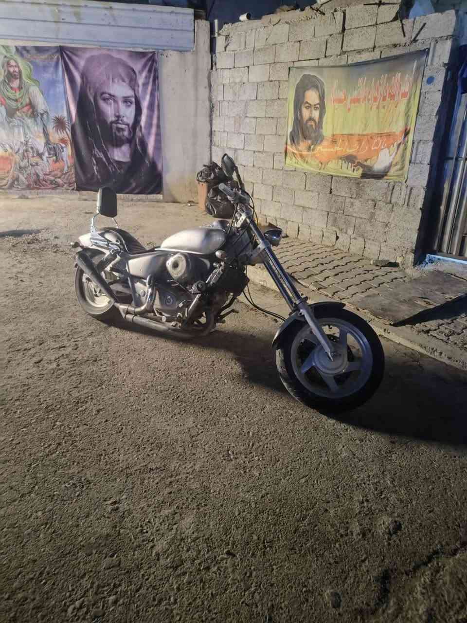 السلام عليكم
اخوان هوندا Magna 250
دراجه كفاله عامه
مراوس بدراجه مال دلفري مرقمه
دايون إيراني اي دراجه مرقمه
بغداد المدائن
اذا دايون نضيفه انطي فرق
الاستفسار ***********
