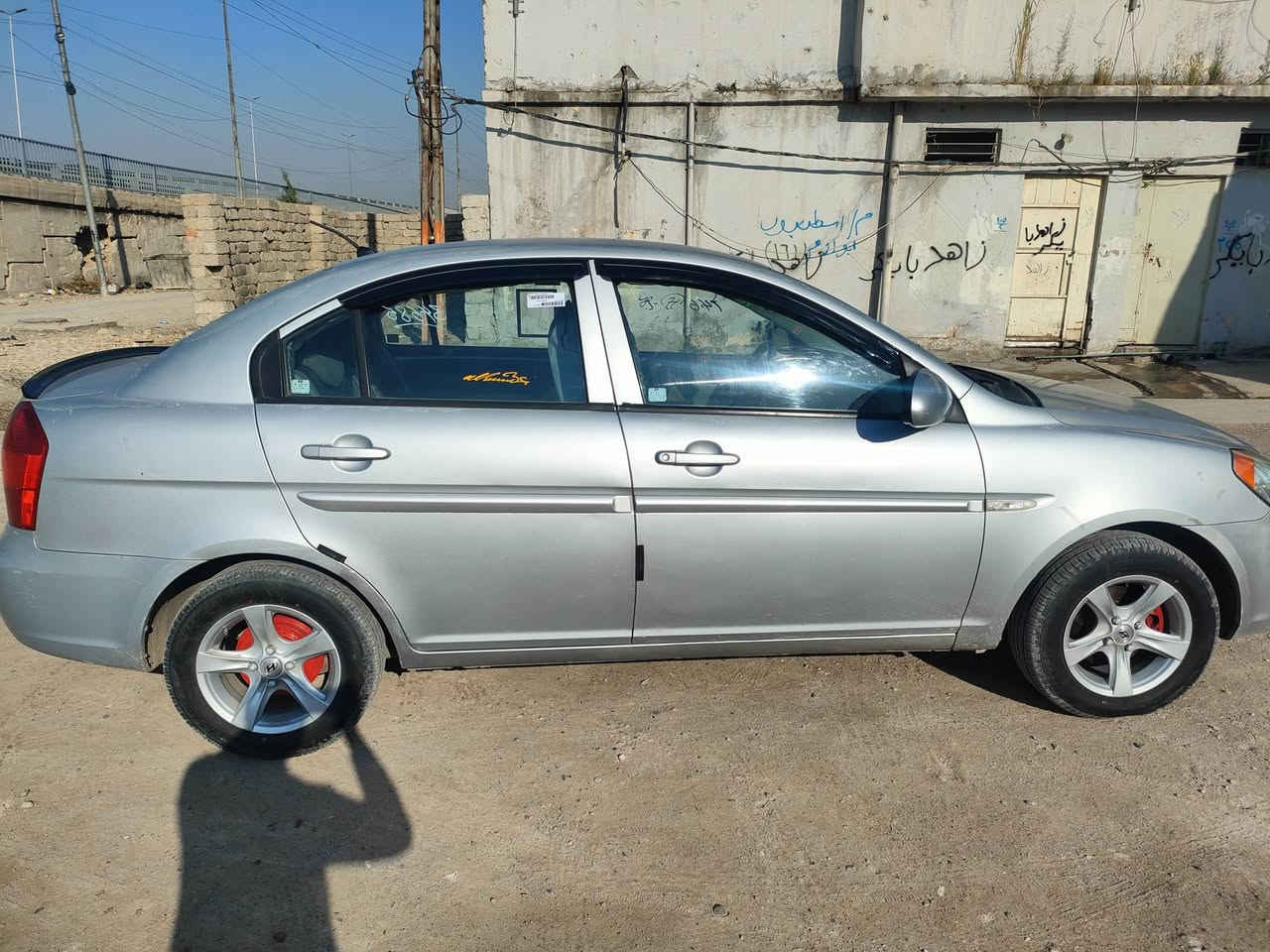 مكلف بالنشر
اكسنت دبدوب 2009
وارد كندي
محرك 16 
كير توماتيك
تبريد تدفئة
كابون بانزين
ويل كب مسطره
كير شرط
محرك شرط
شرط التحويل
 ضررها بوند وقبغ صندوق رش فقط والدوسه بيها شبر معجون 
السياره جهازه ومرتبه فلس ما تصرف عليها السعر 88 وبيها مجال للطيبين 

***********
***********
