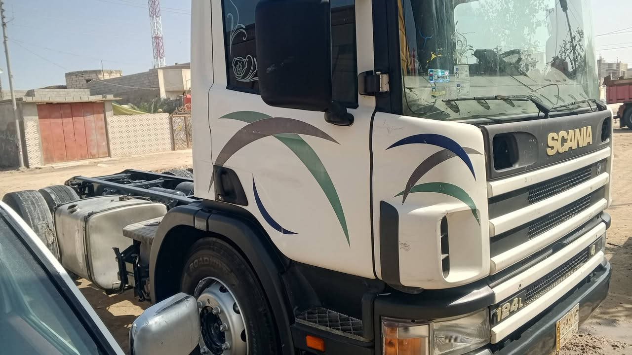 اسكانيه موديل 2000 رقم الهاتف ***********
