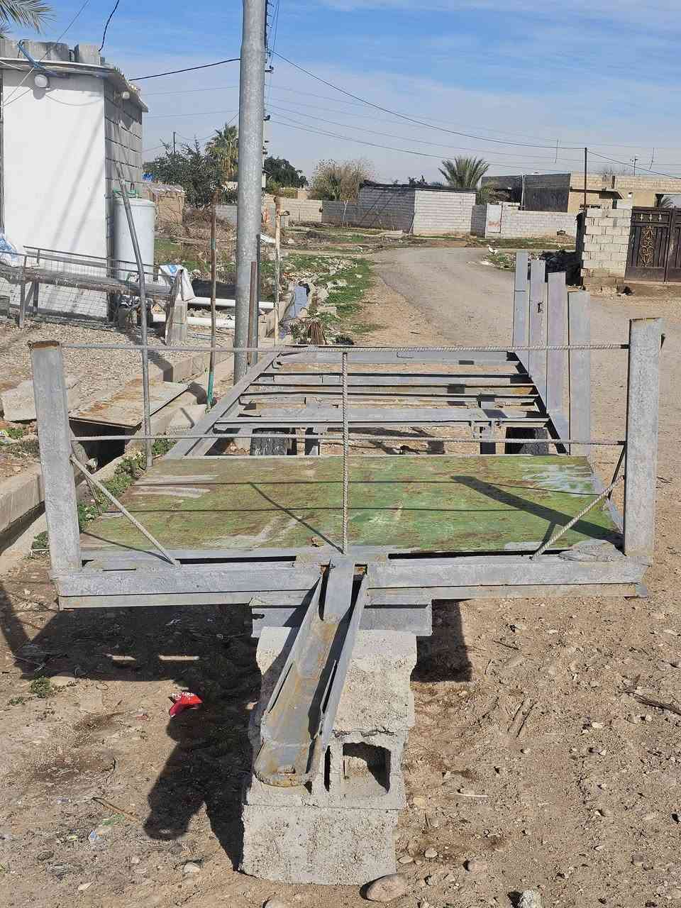 عربانة نقل وحمل بواري مرشات حملة خير من الله السعر 850 وبيها مجال للاتصال ***********
