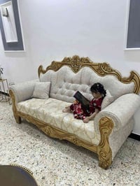 تخم ١٠مقاعد للبيع مكاني المشتل شارع المدارس   0774 984 1747