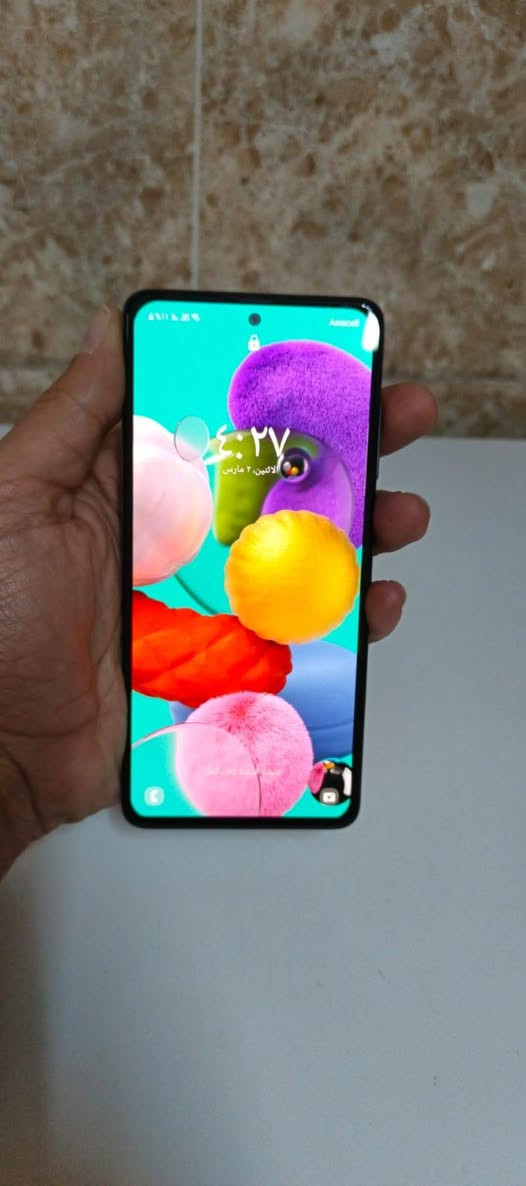سامسونك A51 ذاكره 128 رام 6  جهازنضيف مال بيت كل جسمه بلادي للبيع او مراوس ***********
