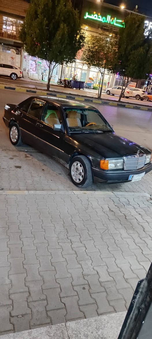 السلام عليكم 
مرسدس 190 طيارين موديل 91 كير ومحرك ونجي شرط الفحص زوج تايرات كدام جدد حدادية الورة نص عمر فقط كهربائيات شغالة رقم قادسية سنوية ساقطة مداور ثاني يوم 
مكاني نجف ***********
السعر 44ورقة مع المجال النجف, العراق
