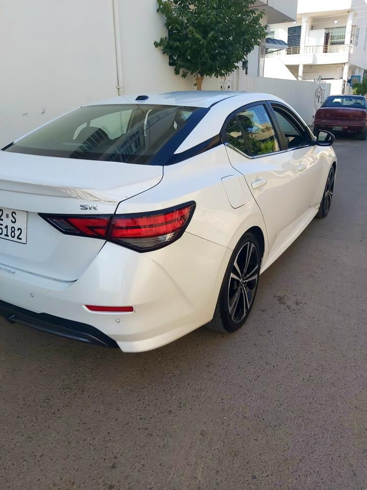 سەیارەکە  نیو بۆنیت بۆیاغ بەخی امریکا پشتو پێشی کەپس بەبێ ناو گرتن و بەبێ داخلی سەیارەکە زۆر خاوینە بەبێ شوختو بەبێ تەقەو رەقە هەموو گیانی بەشەرت سەیارەک بەناو خۆمە .

نیسان سینترا SR فول فول مواسەفات سویچ بەسمە سەخف سلایت کوشین ساردو گەرم سوکان ساردو گەرم سوکان ڤۆلێوم کوشین کارەبایی  5 کامیرا 360 پلە  راداری پشتو پێشی تحدید سورعە دژە خلیسک  هیتر……***********
