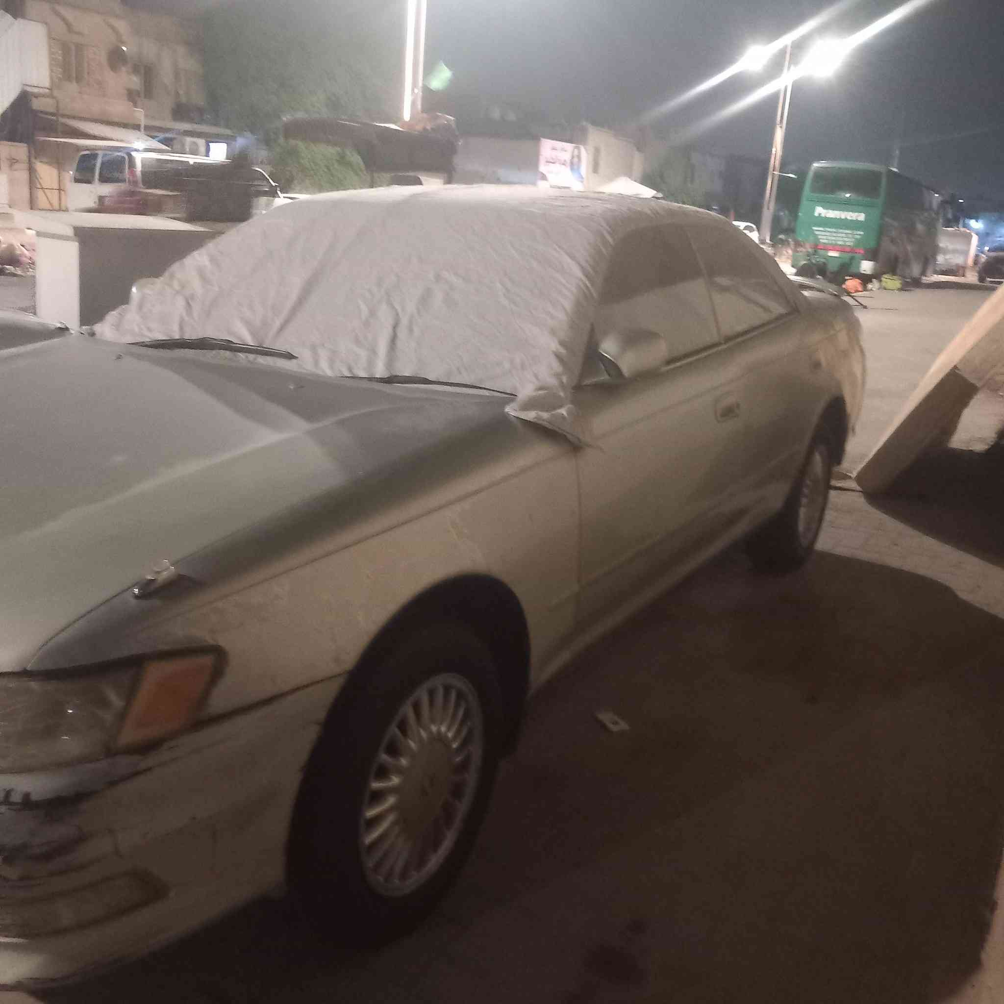 السلام عليكم سياره مارك مديل 2000 مكينه ونجي كير الحمد لله بدي ما بي طكه السياره مكفوله من الضربه ونقل جثه مداوره شوكت ما يعجبك رقم السياره البصره مكان البصره القديمه رقم تلفون ***********
