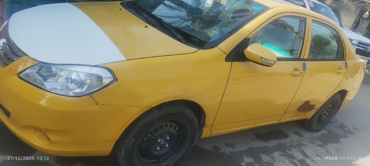 سلام عليكم للبيع بيوايدي G3 كير ومحرك مكفولات موديل ١٣ حادثه باب خلفي مصلح بس مامصبوغ مبين بل صور مكاني بغداد ملاحظة راعيه ميقبل يحول وماندله عندي بطاقه سكن وجنسيته ابيع هذا لموجود لشراي يخابر *********** سعره ٣٥ وتساب موجود مراوس حسب لقناعه
