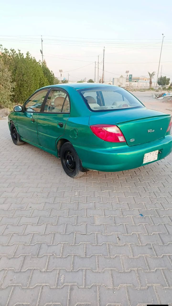 كيا ريو 2001 كير أوتو محرك وحداديه خير من الله ترايك وين ماتريد سعر 38وبيهامجال ***********
