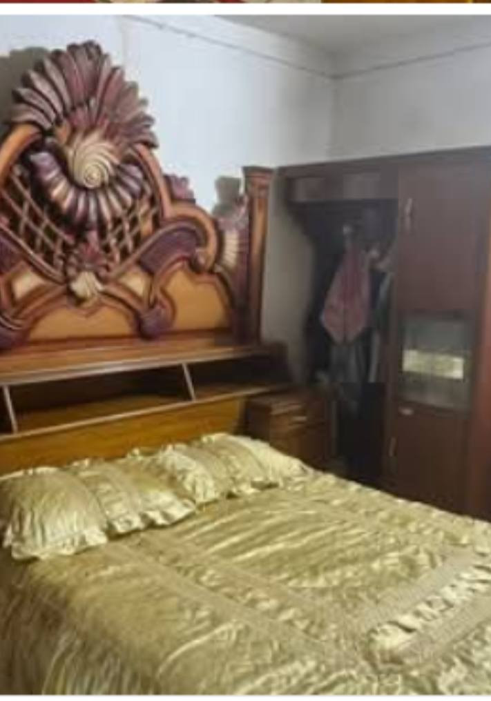 غرفه لبيع سعرها 500نظيفه مكان الشعب قرب سوق شلال0770 391 7608
