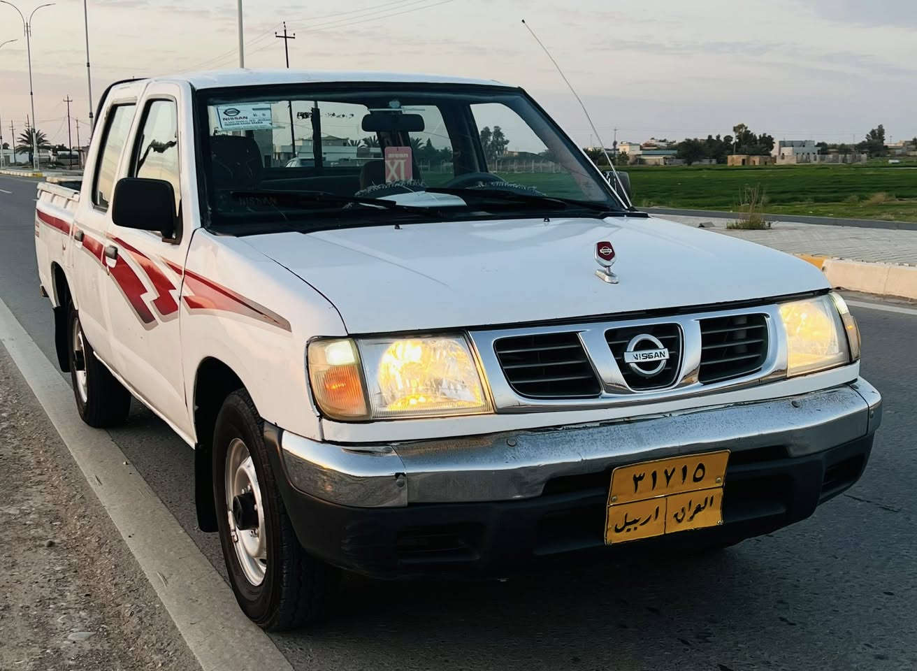 السلام عليكم نيسان 2001 شبوط للبيع (رقم اربيل تحويل ثاني يوم مصفرة غرامات ما عليها ولا الف) مصبوغة عام بدون دواخل كير ومحرك بالشرط. تخم تاير جديد. صدر امامي خلفي جديد. كهربائيات كلها بالشرط. السيارة جاهزة ما بيها اي نقص 55 ورقة وبيها مجال للشراي للأستفسار ***********
