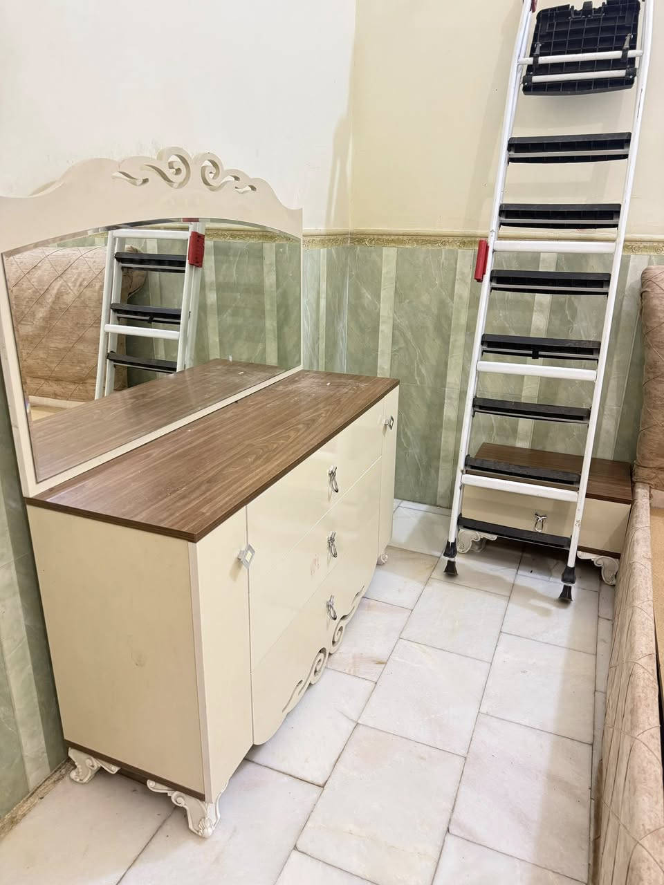 غرفة نوم تركية نظيفة السعر ٥٠٠ الف


**إذا كنت صاحب هذا الإعلان وتريد حذفه لأي سبب، رجاءا أرسل رسالة إلى الدعم الفني**