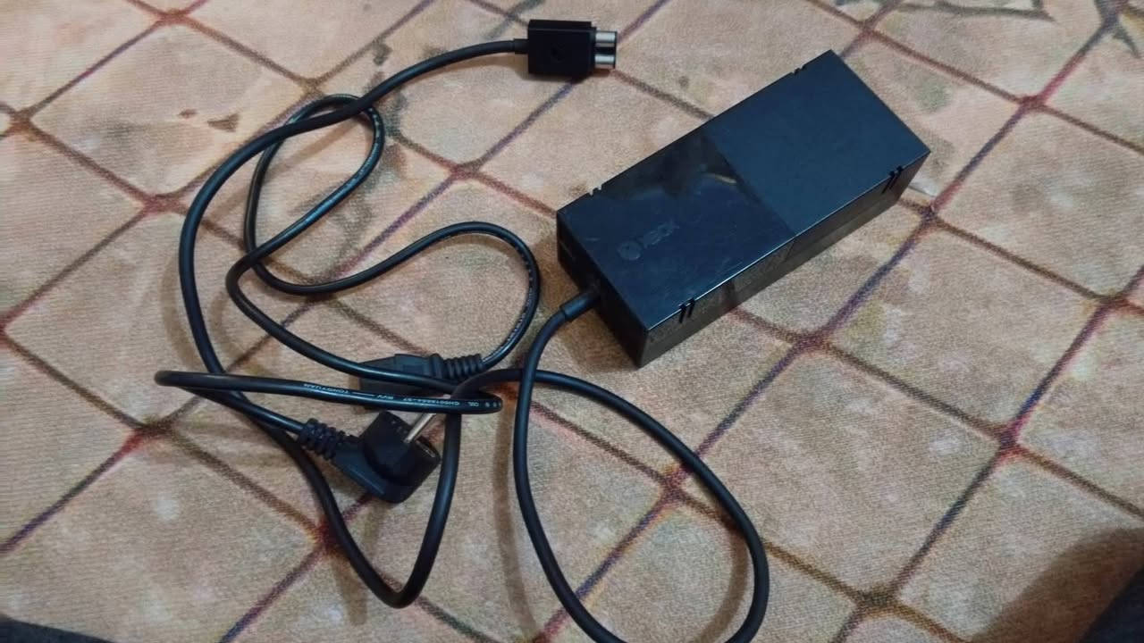 اكس بوكس ون فات للبيع
ذاكره500كيكه
مع جوستيك سيريس اس مع محوله اصليه مع واير ربط تلفزيون
نضيف لوك ستيكر مستعمل قليل 
مكاني ناصريه قضاء الرفاعي ما عندي توصيل 

❤


**إذا كنت صاحب هذا الإعلان وتريد حذفه لأي سبب، رجاءا أرسل رسالة إلى الدعم الفني**