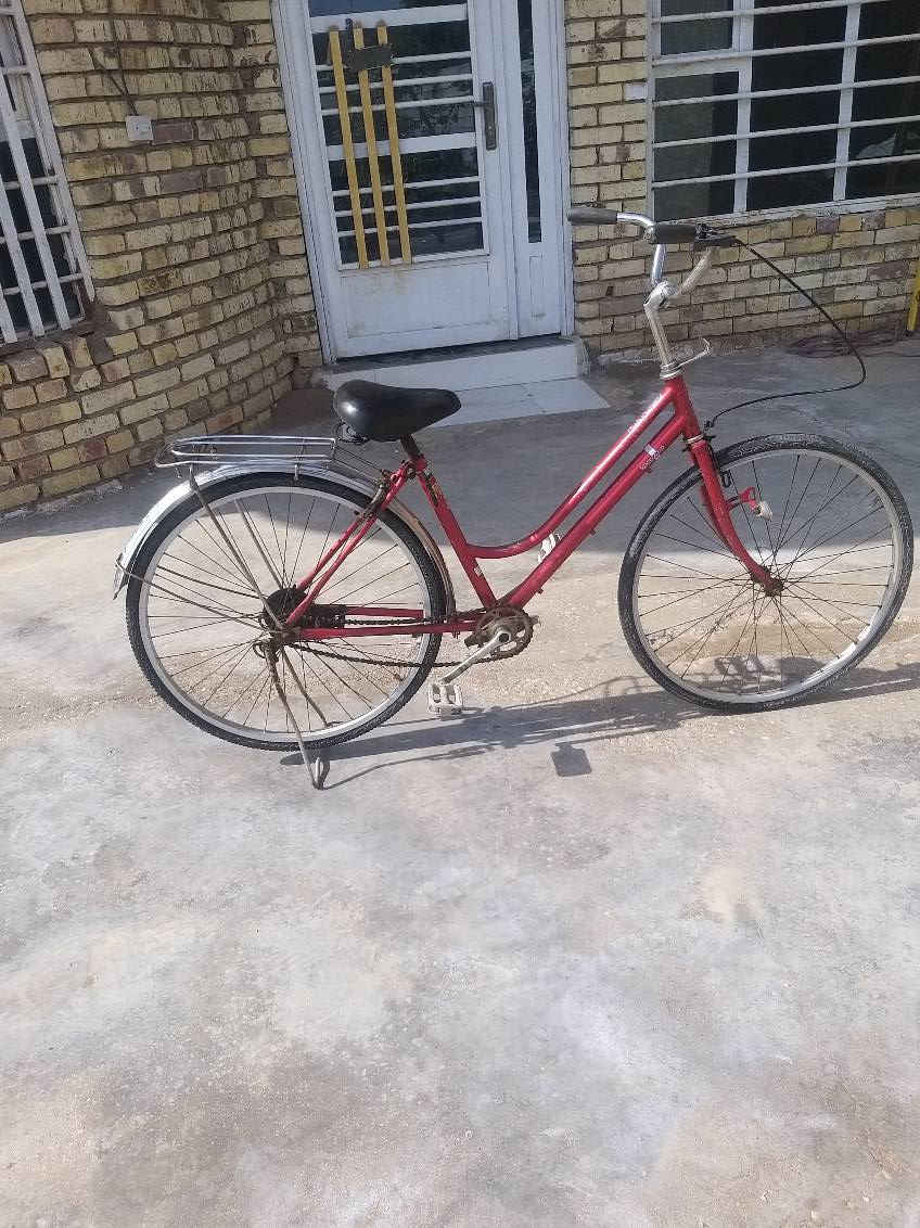 بايسكل بناتي حجم 26 السعر 35
للاستفسار الاتصال
***********
