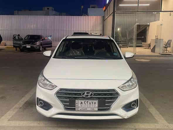 سلام عليكم شباب اكسنت خليجيه موديل 19 ماشية 68 الف فقط  فول مواصفات مكفوله من الصبغ ومن الضربه 
بارد كلش قليل بلباب 

كير مكينه تبريد كله مكفول السياره بأسمي 
وتحويل ثاني يوم 

السعر 132 ورقه وبيها مجال للشراي 
شباب السوك كلشي بي والي ميعجبه السعر ليعلق و كل ع راسي 

مكان السياره البياع او المنصور 
رقمي ***********
