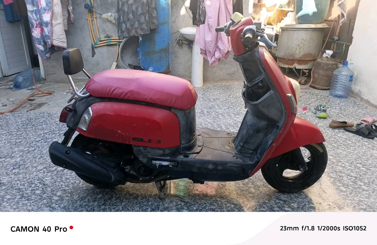 مكينه مامفتوحه تايرات جدد دوشمه جديده كابريته مو اصليه
بدلته كفرات أصلي أبو الختم للبيع الدراجه مشتريه حاويه من زمان صارله هواي عندي بلبيت شغاله وشرط الفحص ٥٥٠ وبين مجال
***********
