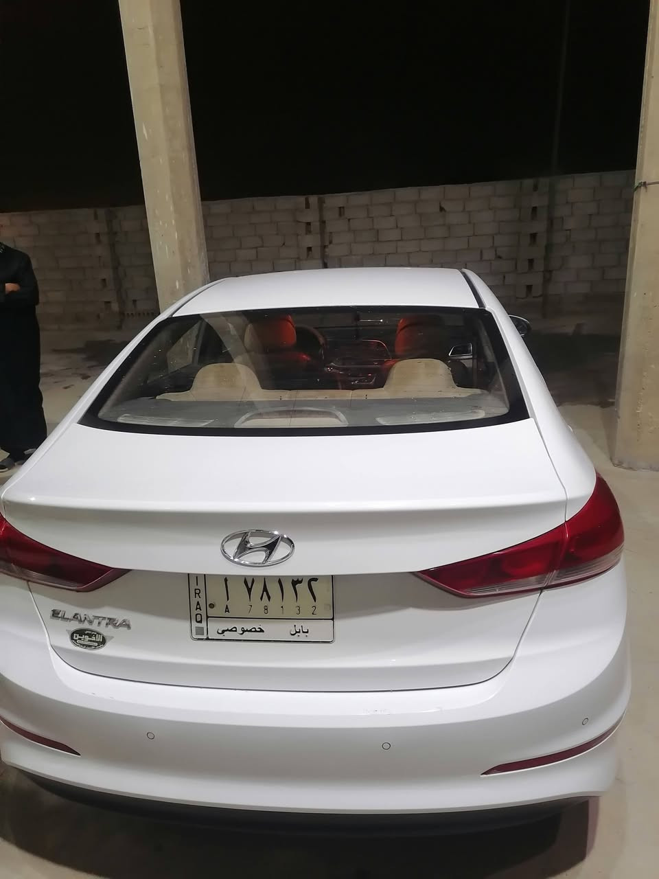 الانتره للبيع خليجي 2017
ماشيه 160

فول مواصفات (واحد.علئ واحد) 

فتحه سلايت +بصمه+تبريد امامي خلفي +تحكمات ستيرن +مرئي شفط + +فول واحد علئ واحد+انضمة قياده +  خمسه ويل كب) سياره فول واحد علئ واحد
السعر (150)  وبيه مجال. صبغ نص باب وهلال جملق أثر شخط 
مكان (السياره بابل)  
رقم ***********
