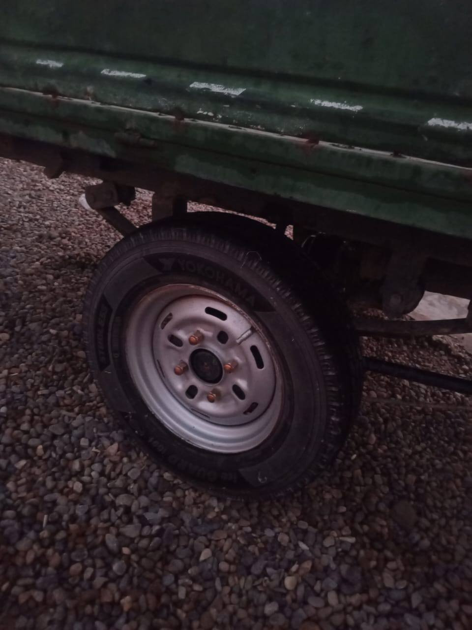 سلام عليكم ستوتة للبيع كلك بيها مكينة 25واكسن وتواير هم 25الستوتة نگرة سلف شغالة خير من الله السعر 600وبيهة مجال مكاني طريق نجف كربلاء عمود 462 مكلف بنشر رقم ***********
